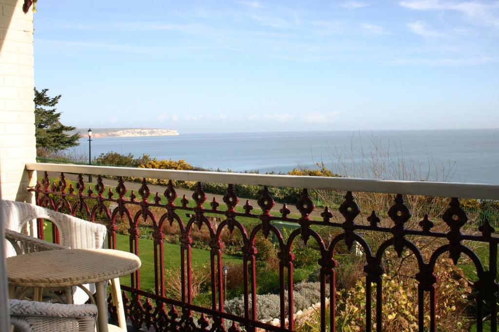 The Clifton Hotel Шанклин Стая снимка